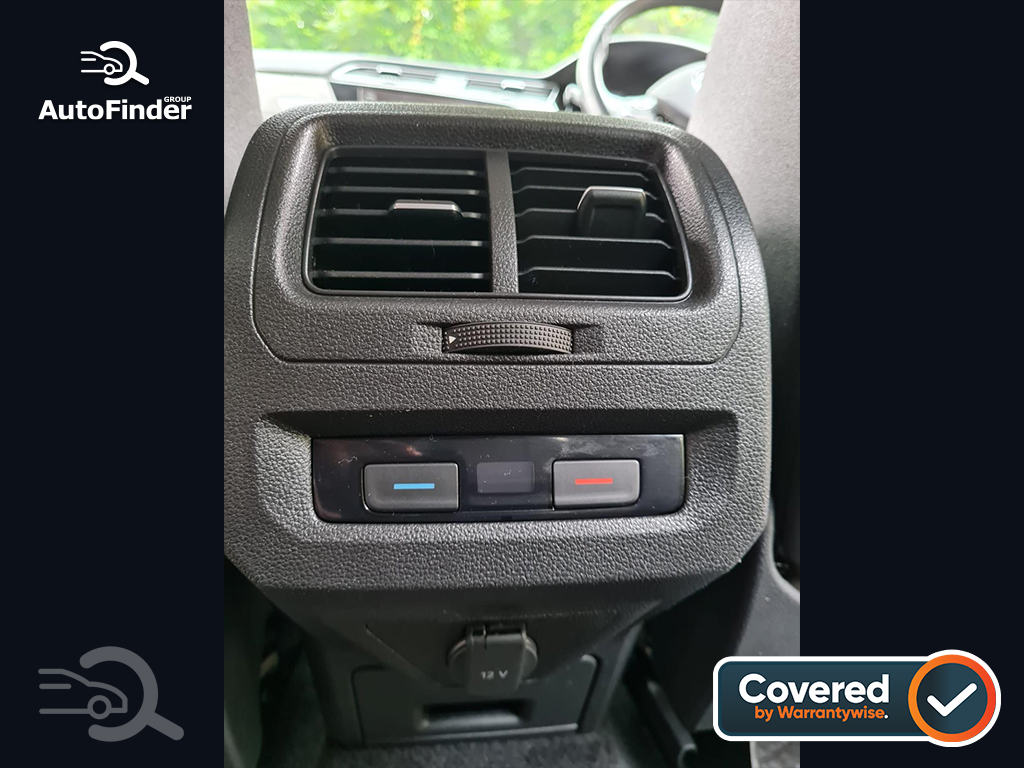 
								Volkswagen Touran full									