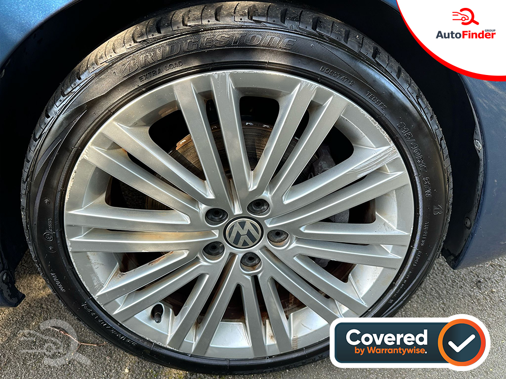 
								Volkswagen Polo full									