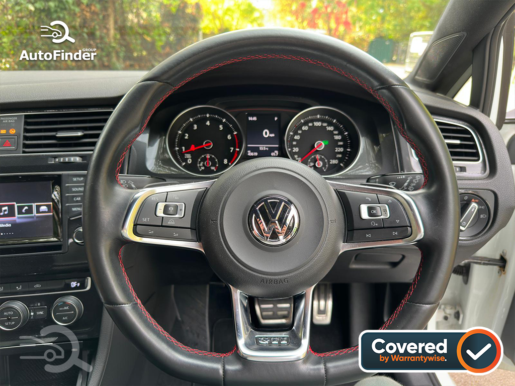 Volkswagen Golf GTI