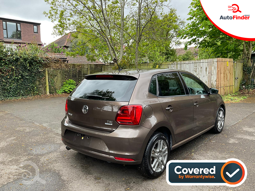 
								Volkswagen Polo full									