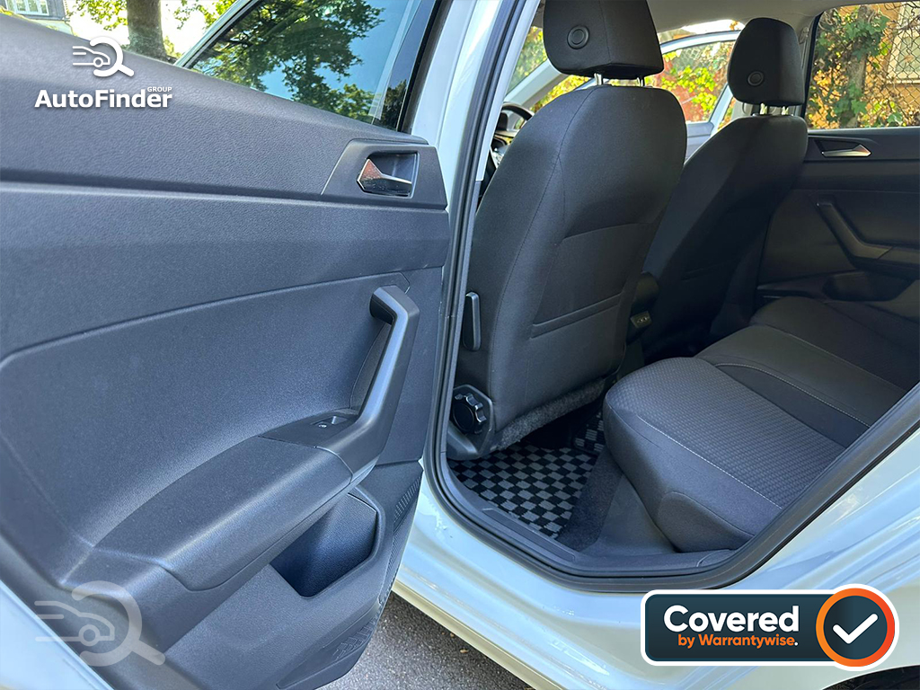 
								Volkswagen Polo full									