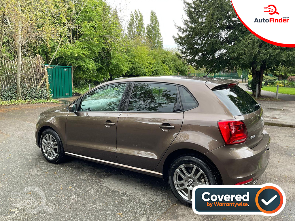 
								Volkswagen Polo full									