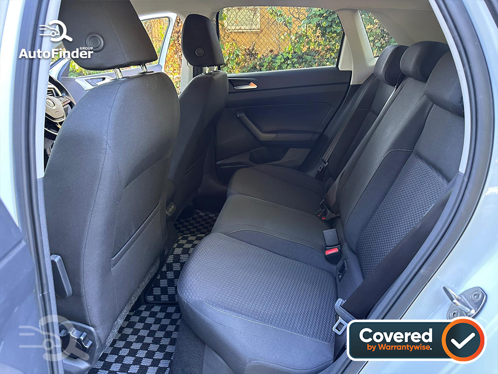 
								Volkswagen Polo full									