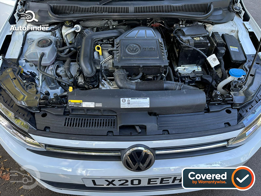 
								Volkswagen Polo full									