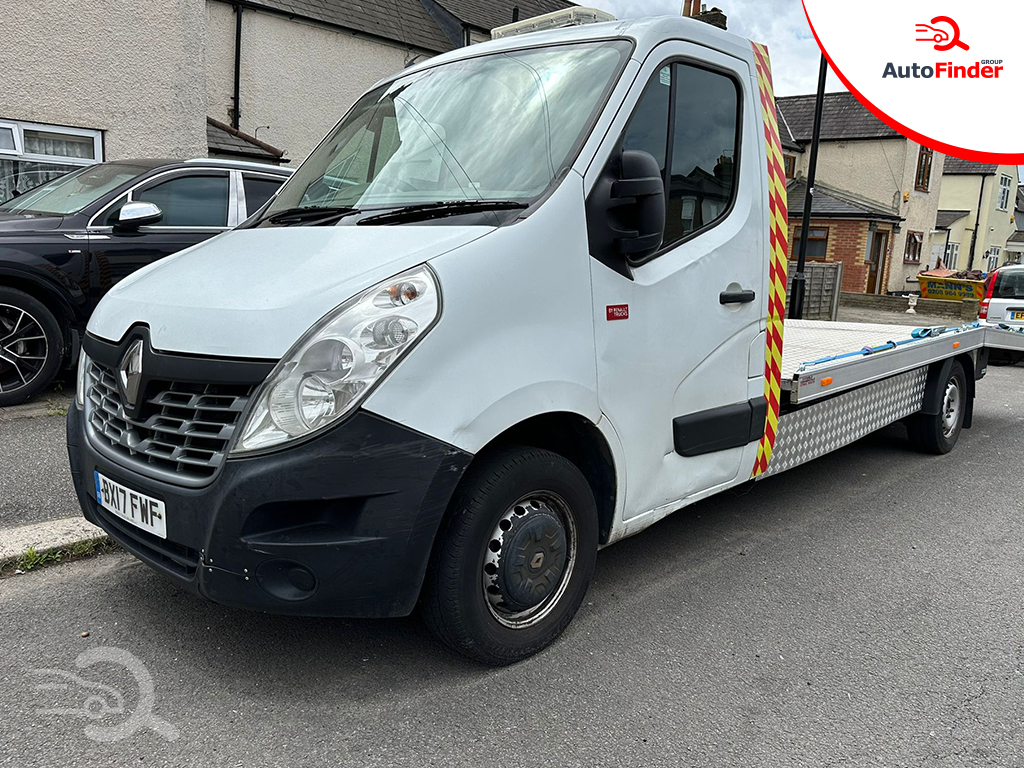 
								Renault Master full									