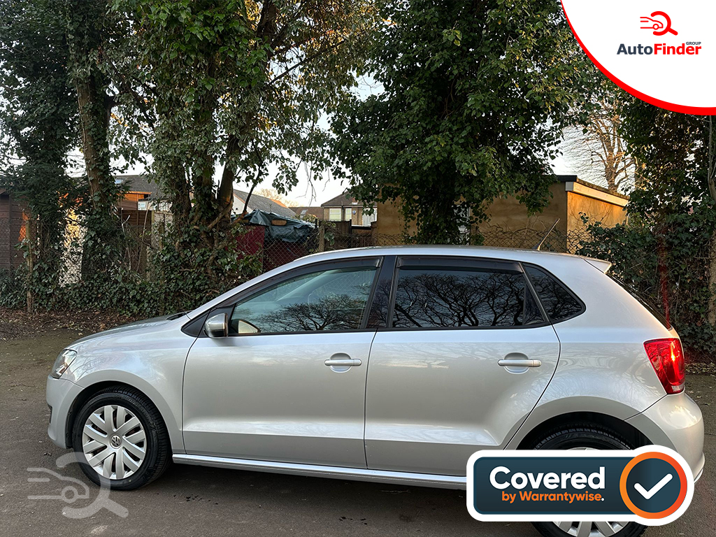 
								Volkswagen Polo full									