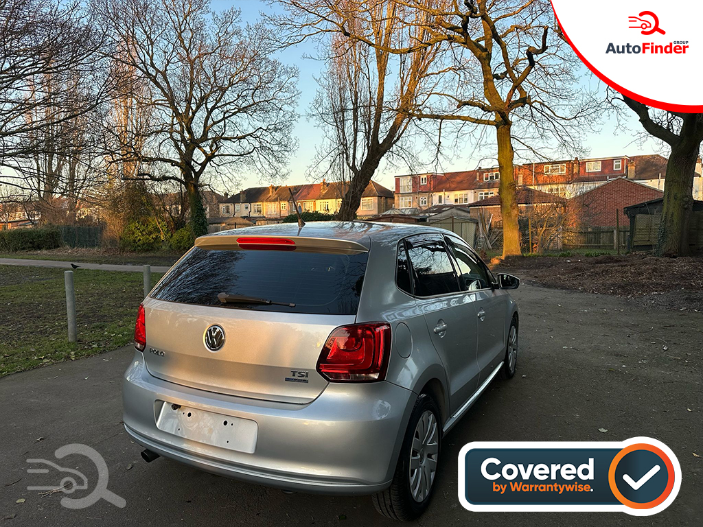 
								Volkswagen Polo full									