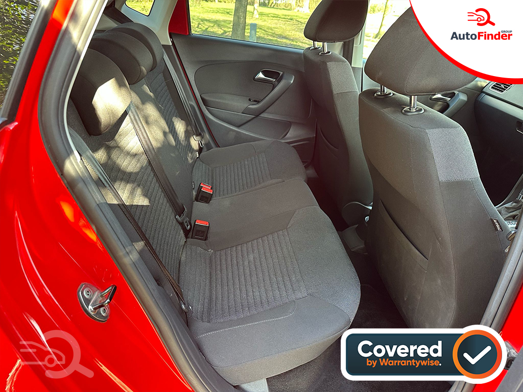 
								Volkswagen Polo full									