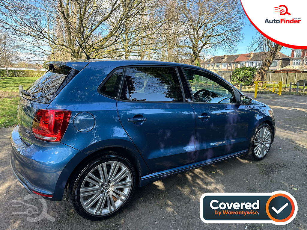 
								Volkswagen Polo full									