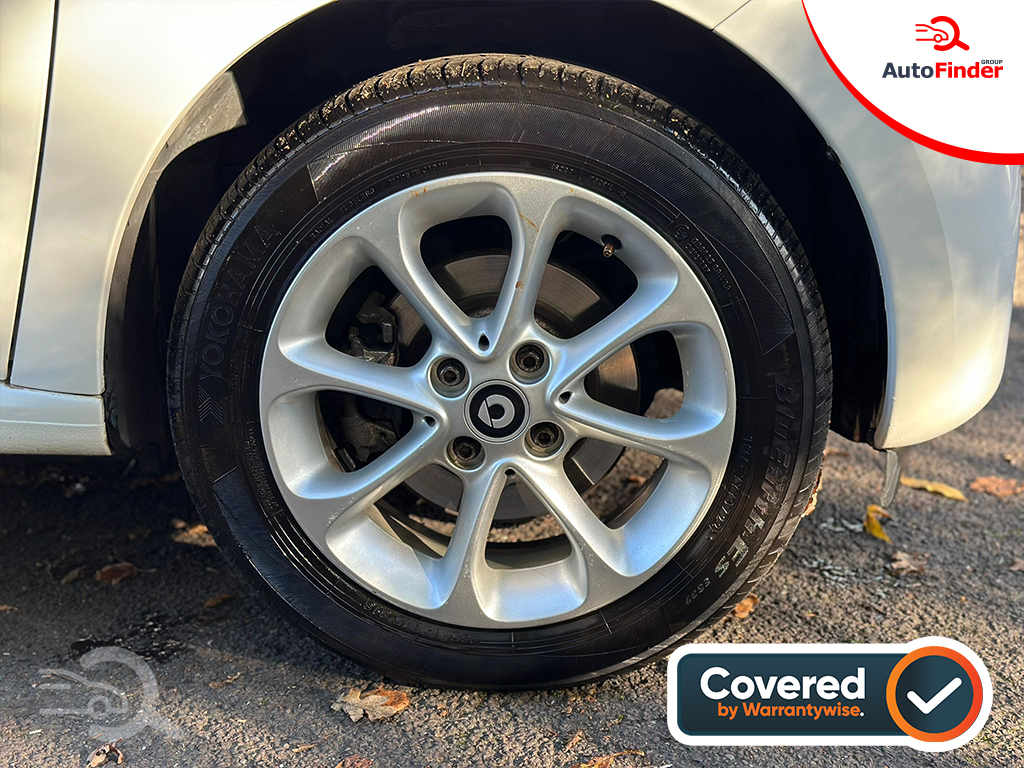 
								Smart forfour White full									