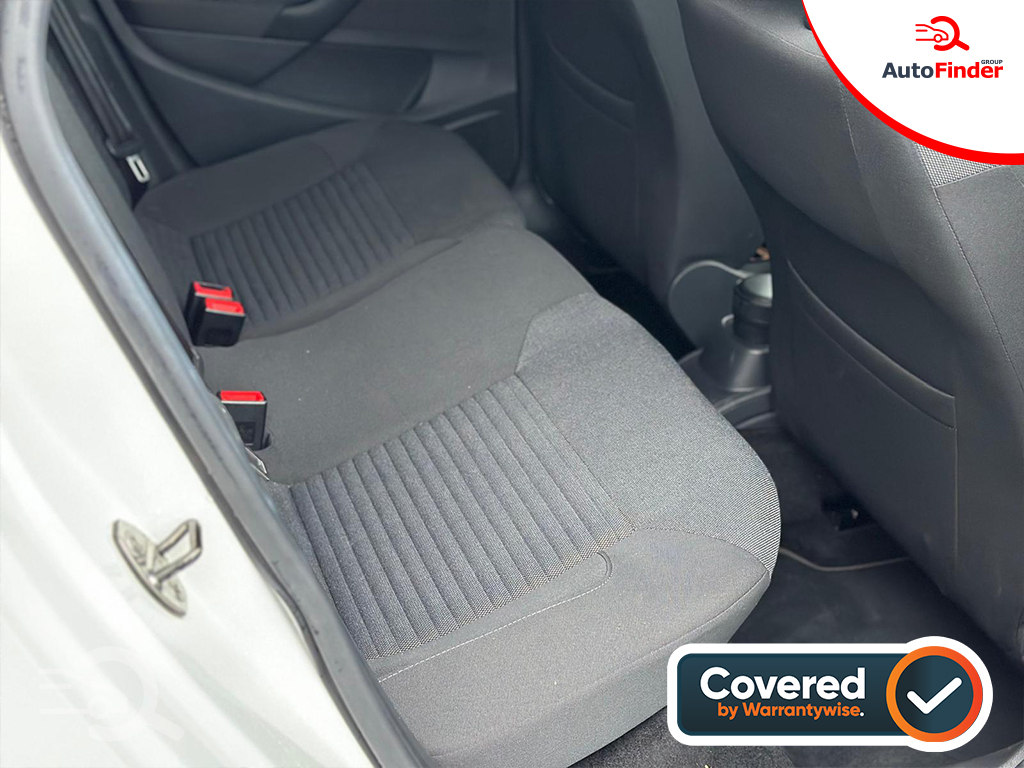 
								Volkswagen Polo full									
