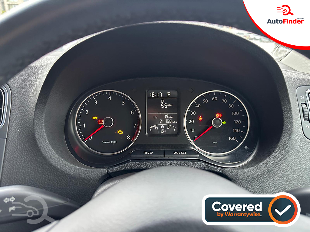 
								Volkswagen Polo full									