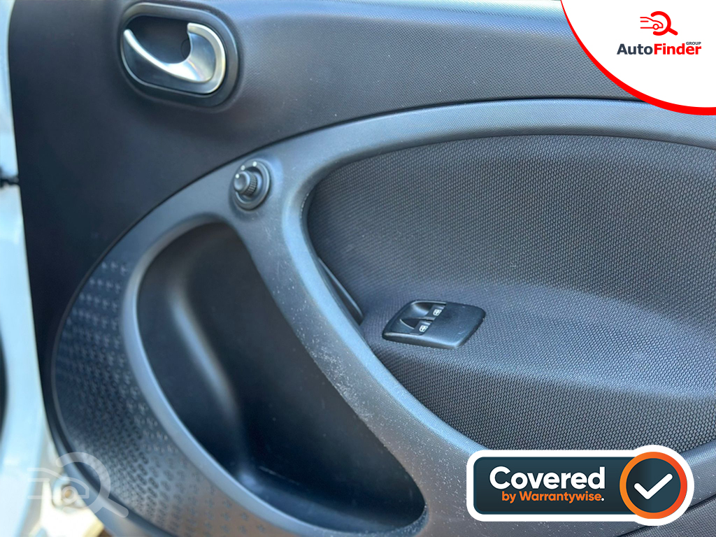 
								Smart forfour White full									