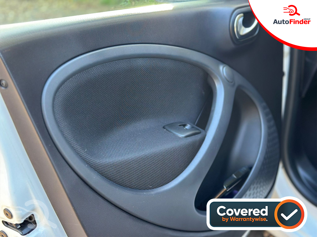 
								Smart forfour White full									