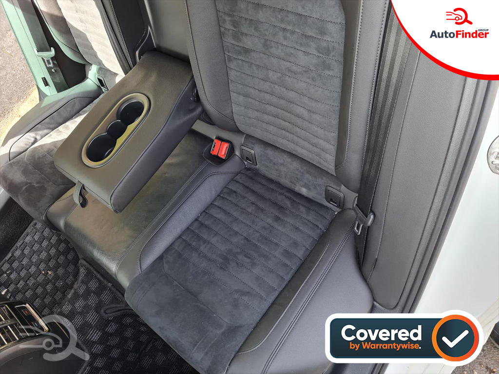 
								Volkswagen Passat Estate full									
