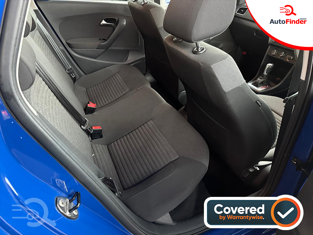 
								Volkswagen Polo full									