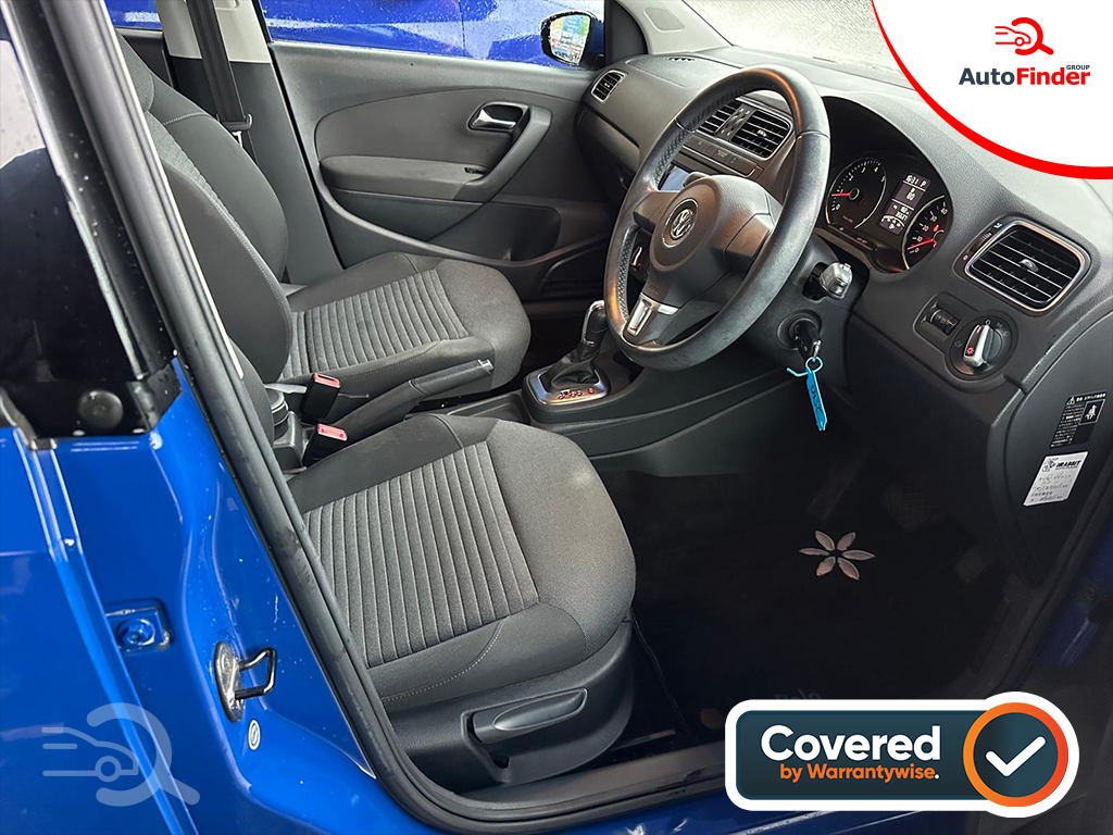
								Volkswagen Polo full									
