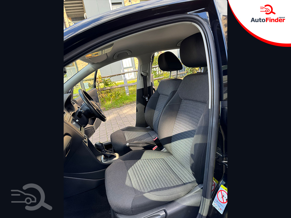 
								Volkswagen Polo full									