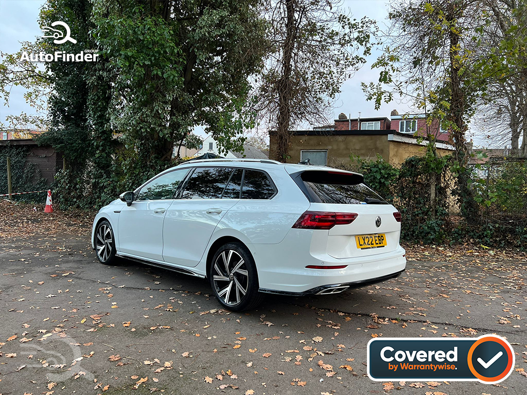 
								Volkswagen Golf R-Line Estate Hybrid full									
