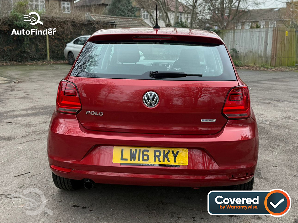 
								Volkswagen Polo Bluemotion DSG full									