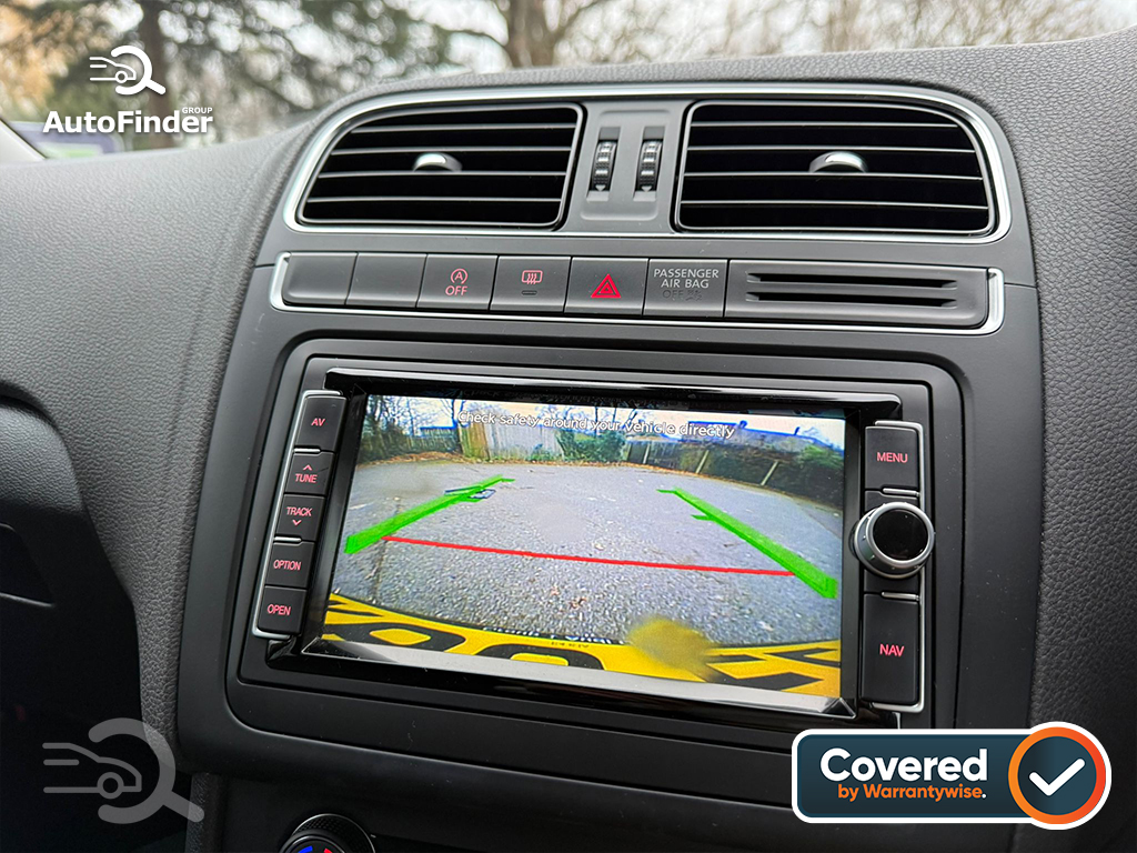 
								Volkswagen Polo full									