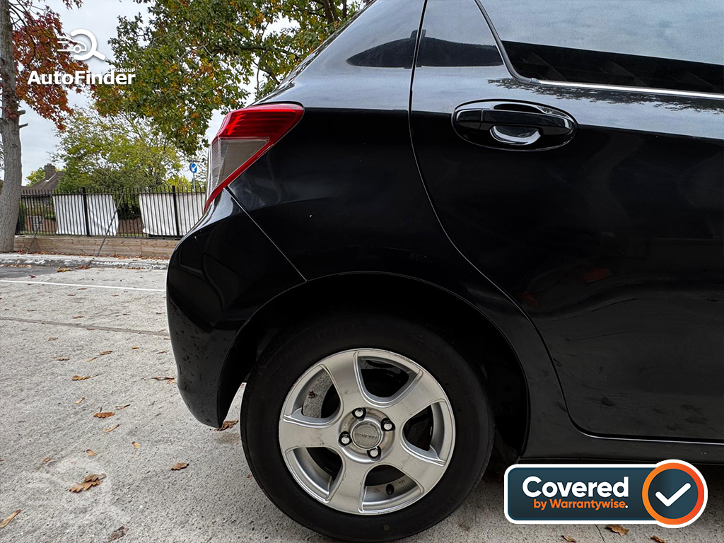 
								Toyota Vitz (Yaris) full									