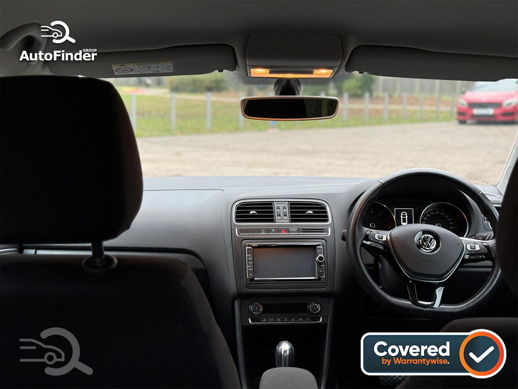 
								Volkswagen Polo full									