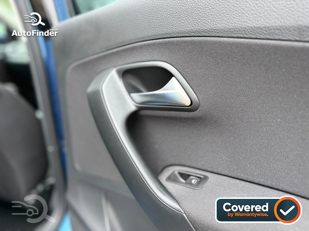 
								Volkswagen Polo full									