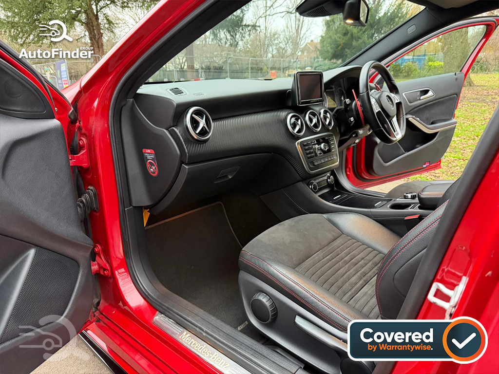 
								Stunning Mercedes full									