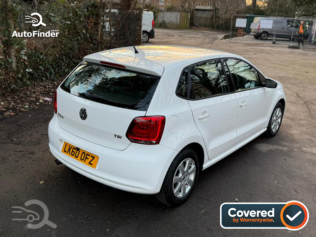 
								Volkswagen Polo 1.2 TSI full									