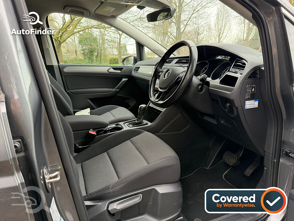 
								Volkswagen Touran full									