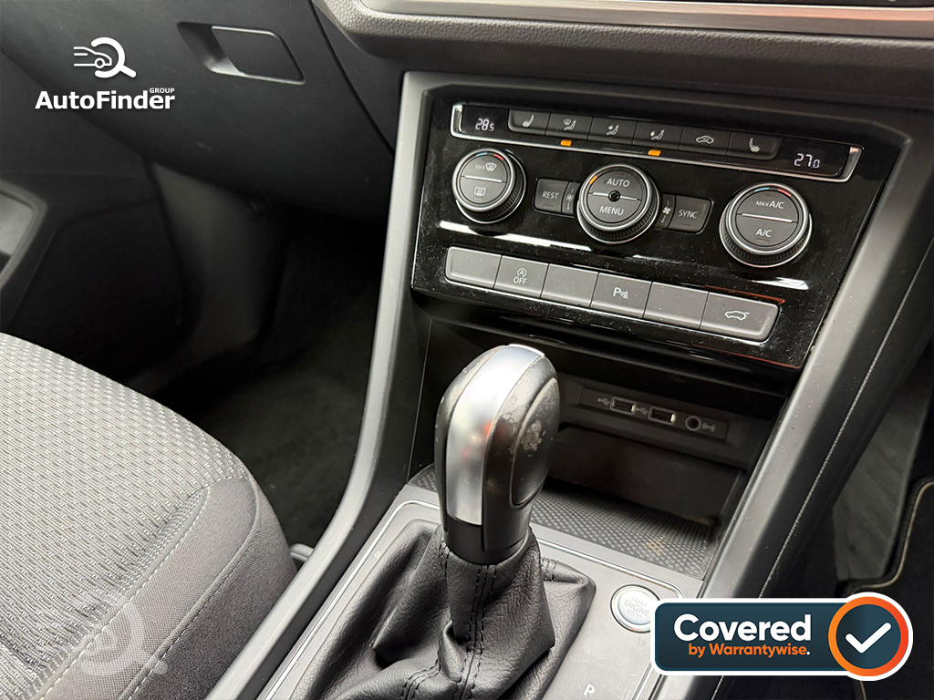 
								Volkswagen Touran full									