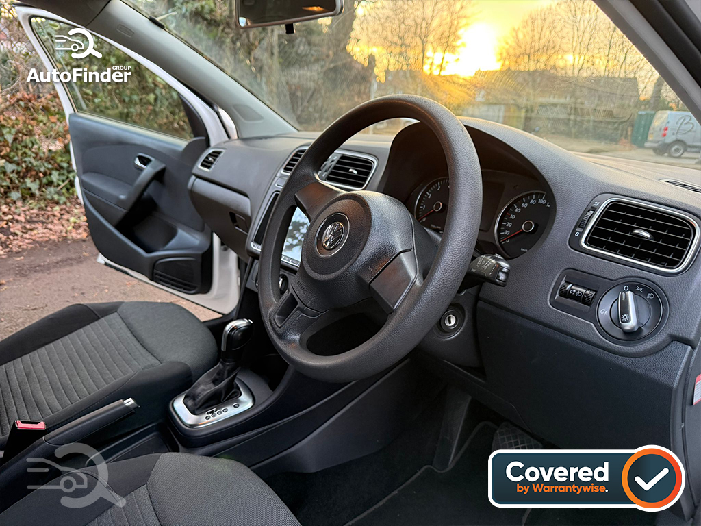 
								Volkswagen Polo 1.2 TSI full									