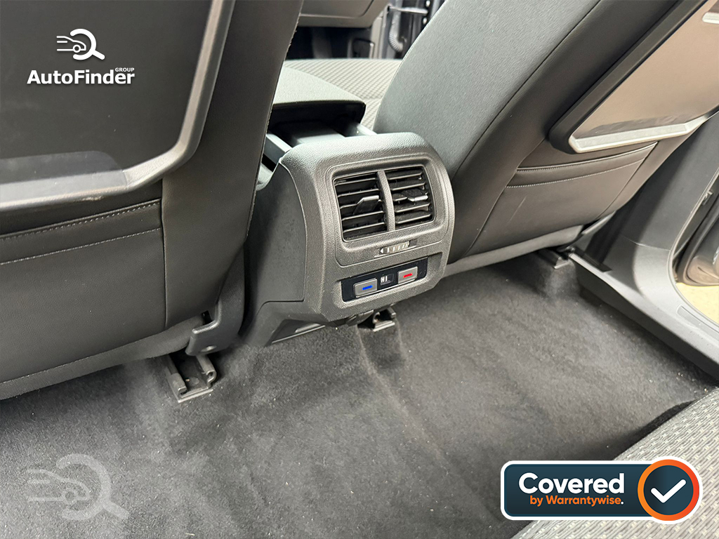 
								Volkswagen Touran full									