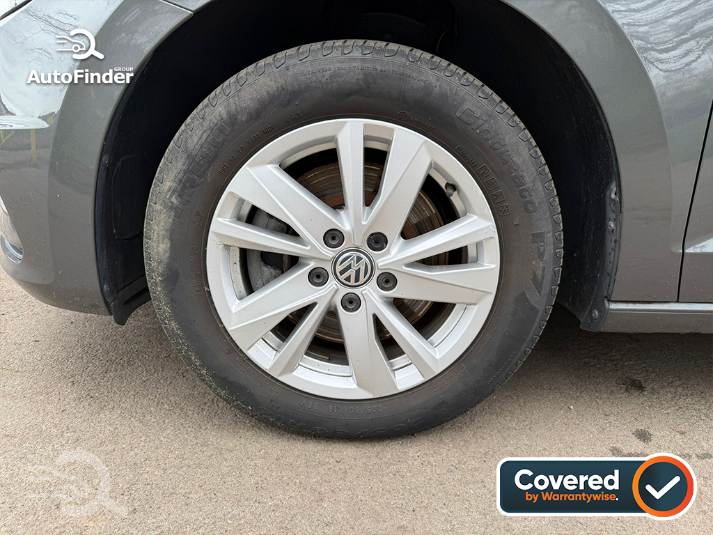 
								Volkswagen Touran full									