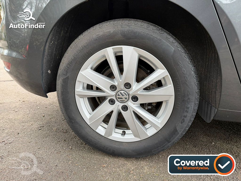 
								Volkswagen Touran full									