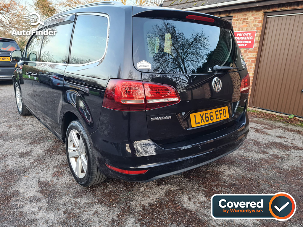 
								Volkswagen Sharan 1.4 TSI full									