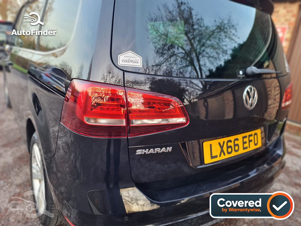 
								Volkswagen Sharan 1.4 TSI full									