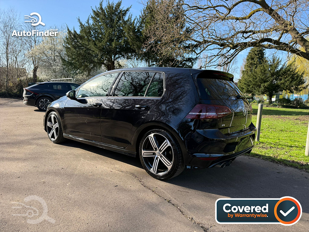 
								Volkswagen Golf R full									