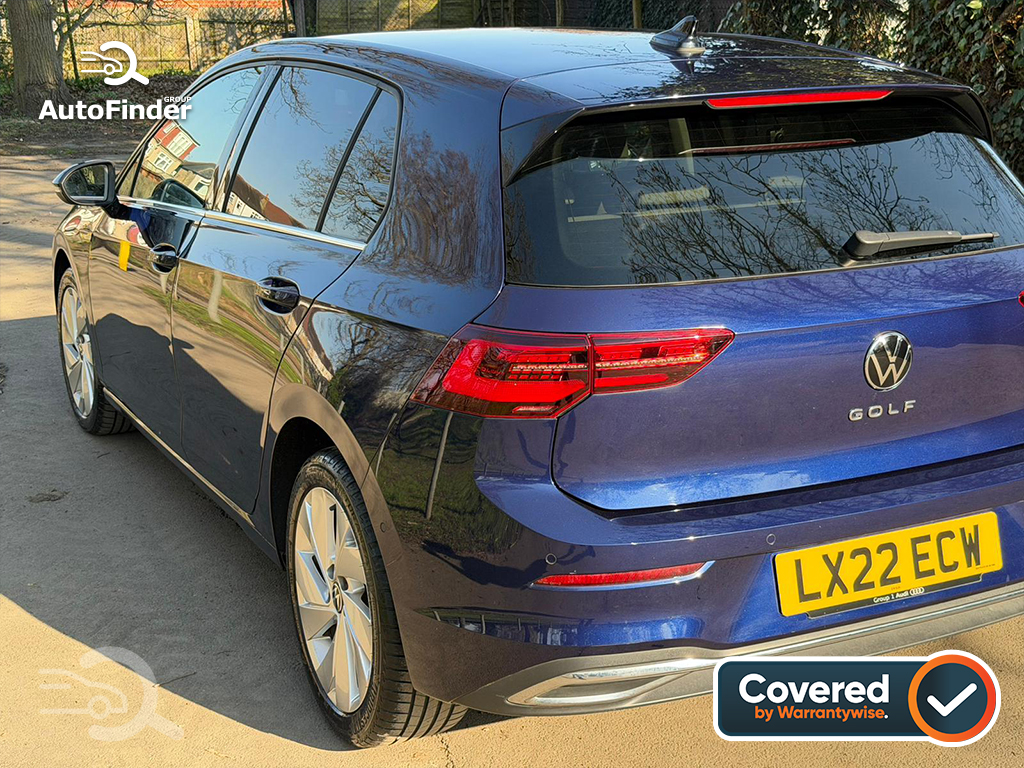 
								Volkswagen Golf full									