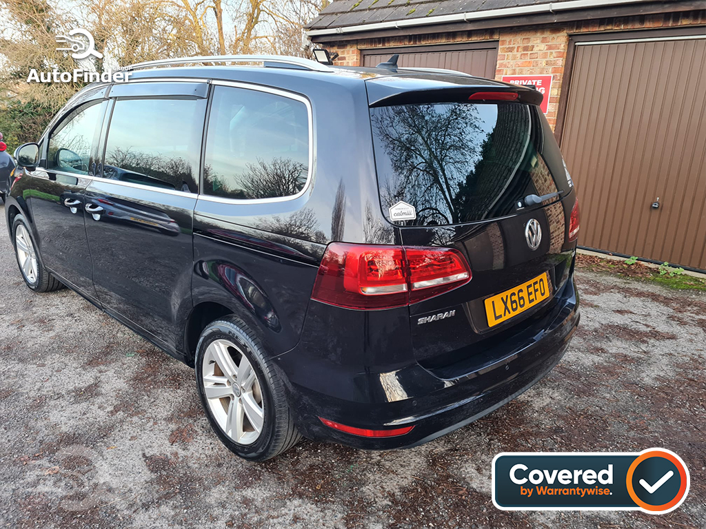 
								Volkswagen Sharan 1.4 TSI full									