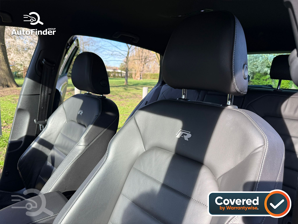 
								Volkswagen Golf R full									