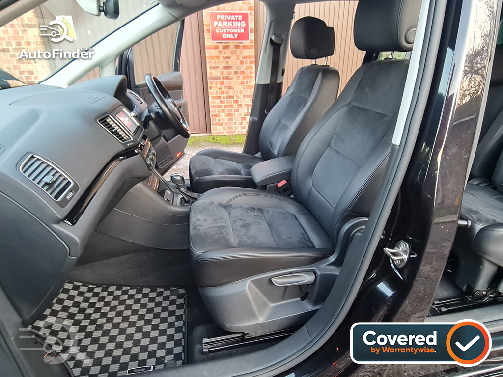 
								Volkswagen Sharan 1.4 TSI full									