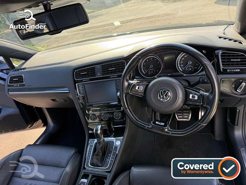 
								Volkswagen Golf R full									