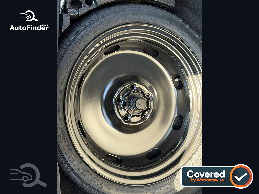 
								Volkswagen Golf full									