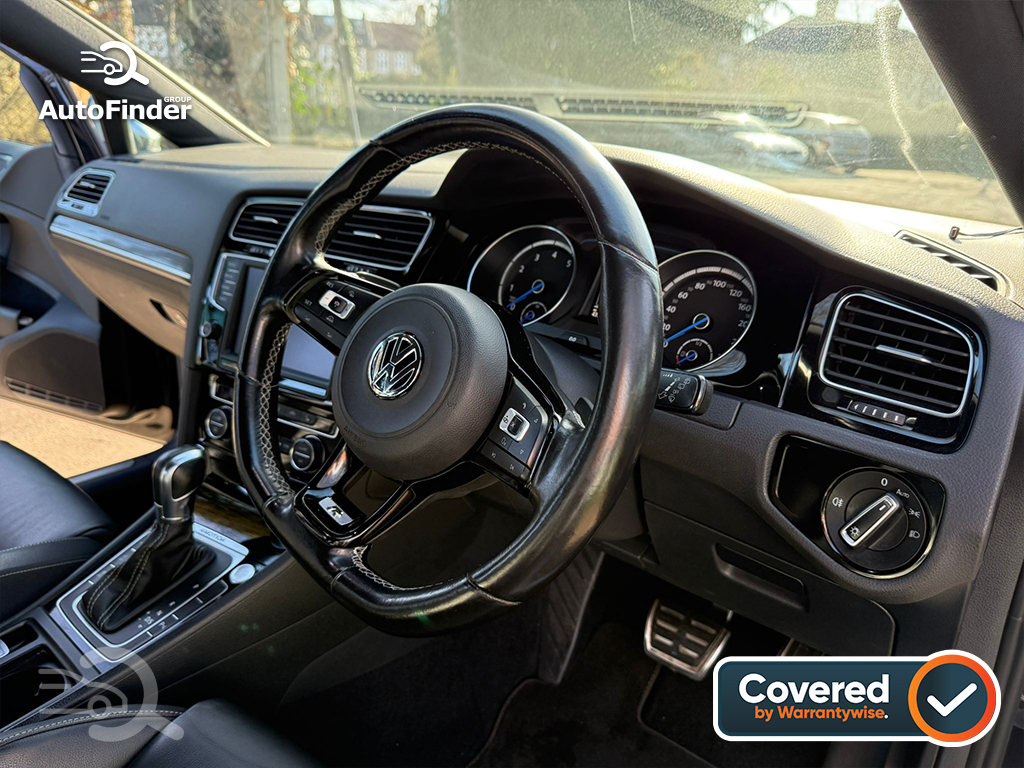 
								Volkswagen Golf R full									