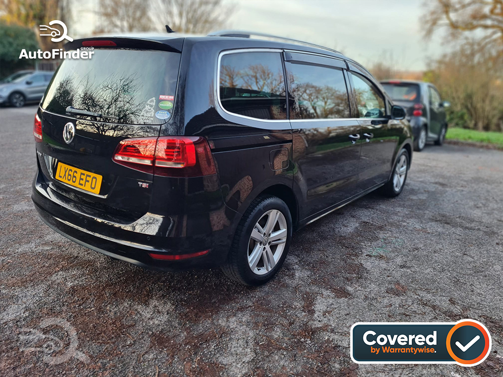 
								Volkswagen Sharan 1.4 TSI full									