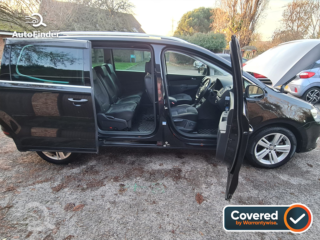 
								Volkswagen Sharan 1.4 TSI full									