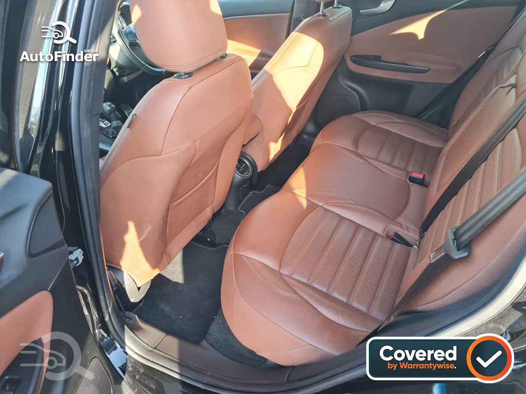 
								Alfa Romeo – Giuletta full									