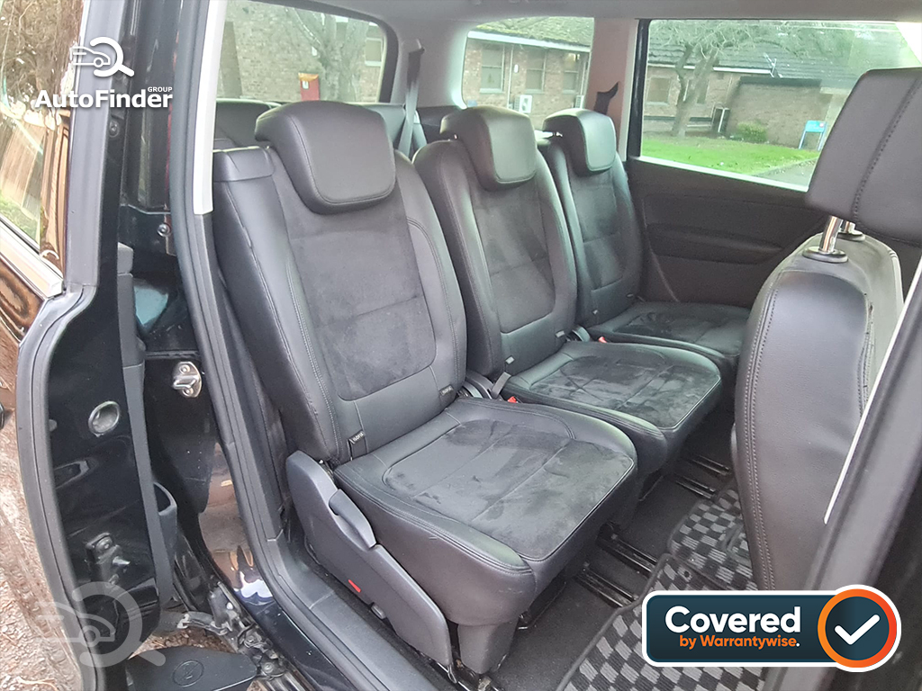 
								Volkswagen Sharan 1.4 TSI full									